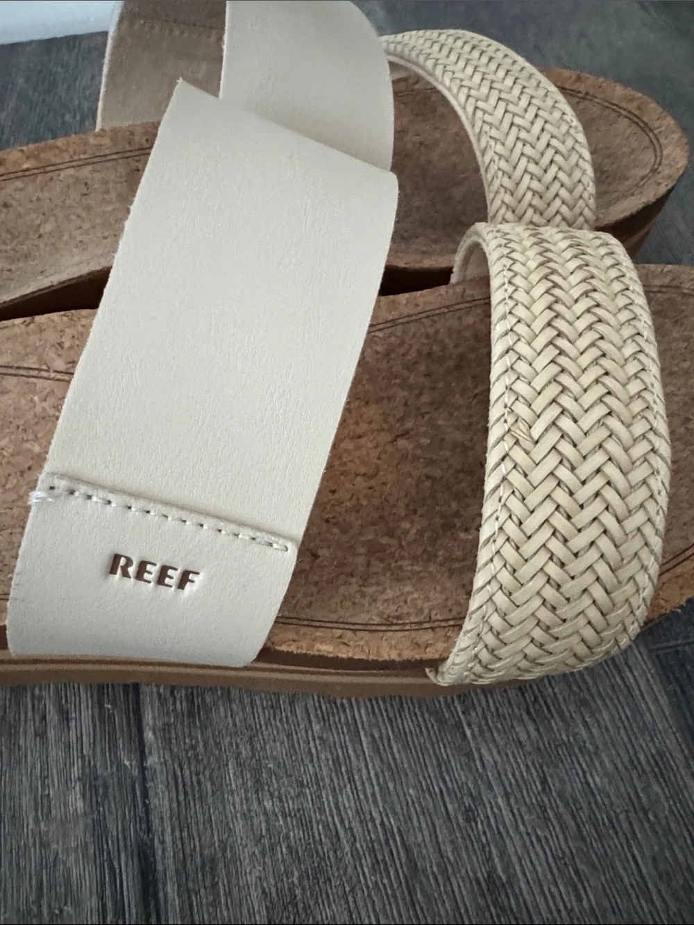 Reef Cushion Vista Hi Braided Slide sandals Vintage Cream Size 8